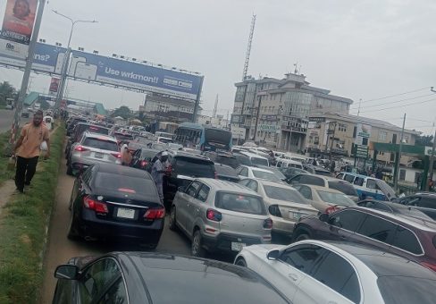 Hatsarin Tankar Gas Ya Haifar Da Cunkoson Ababen Hawa a Lagos