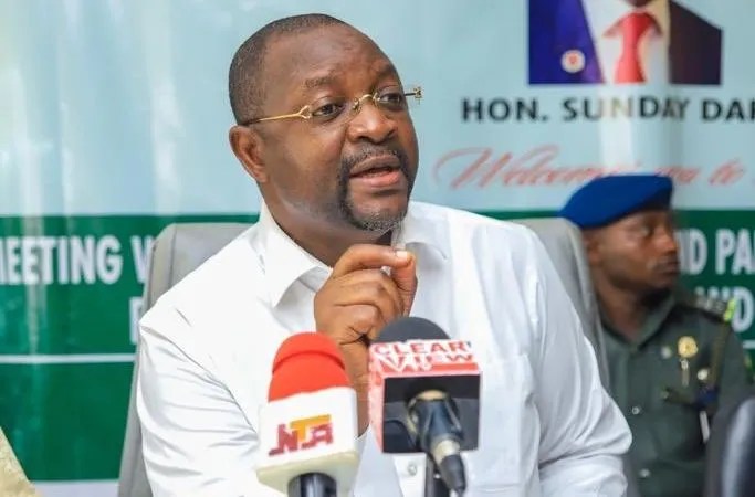 Ƙarin Harajin Man Fetur Zai Ƙarfafa Masana’antu a Najeriya – Fadar Shugaban Ƙasa