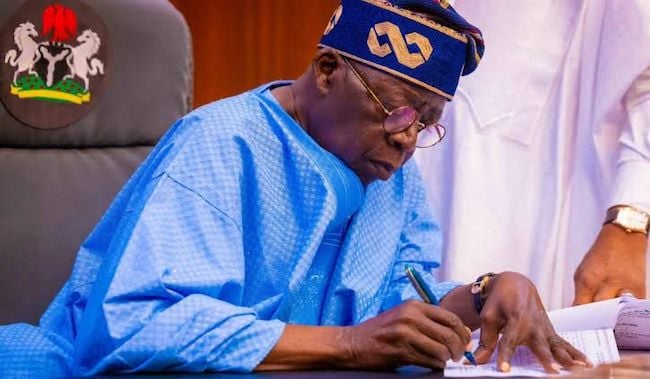 TInubu Ya Buƙaci Majalisar Dattawa Ta Amince Da Naɗin Sabbin Hafsoshin Tsaro