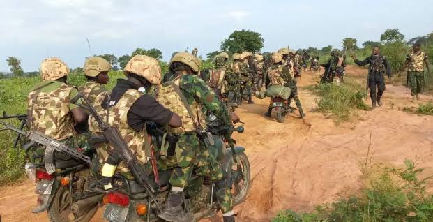 Sojojin Najeriya Sun Halaka Ƴan Bindiga 80 a Kebbi